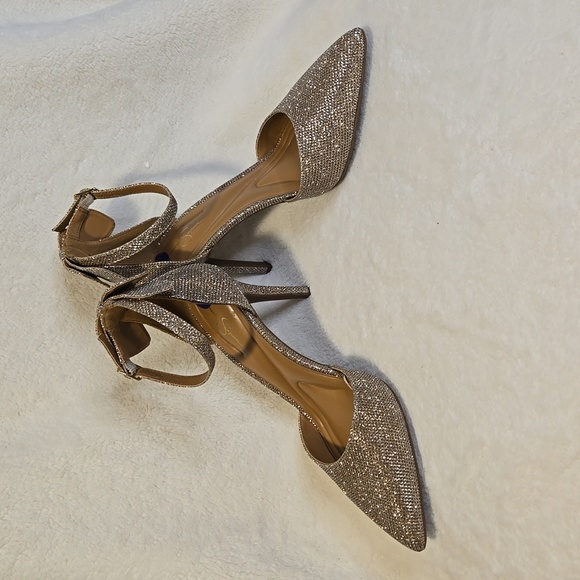 Gold Adjustable Ankle Strap Sparkly 3.3/4" Heels Size 9 - Picture 1 of 8